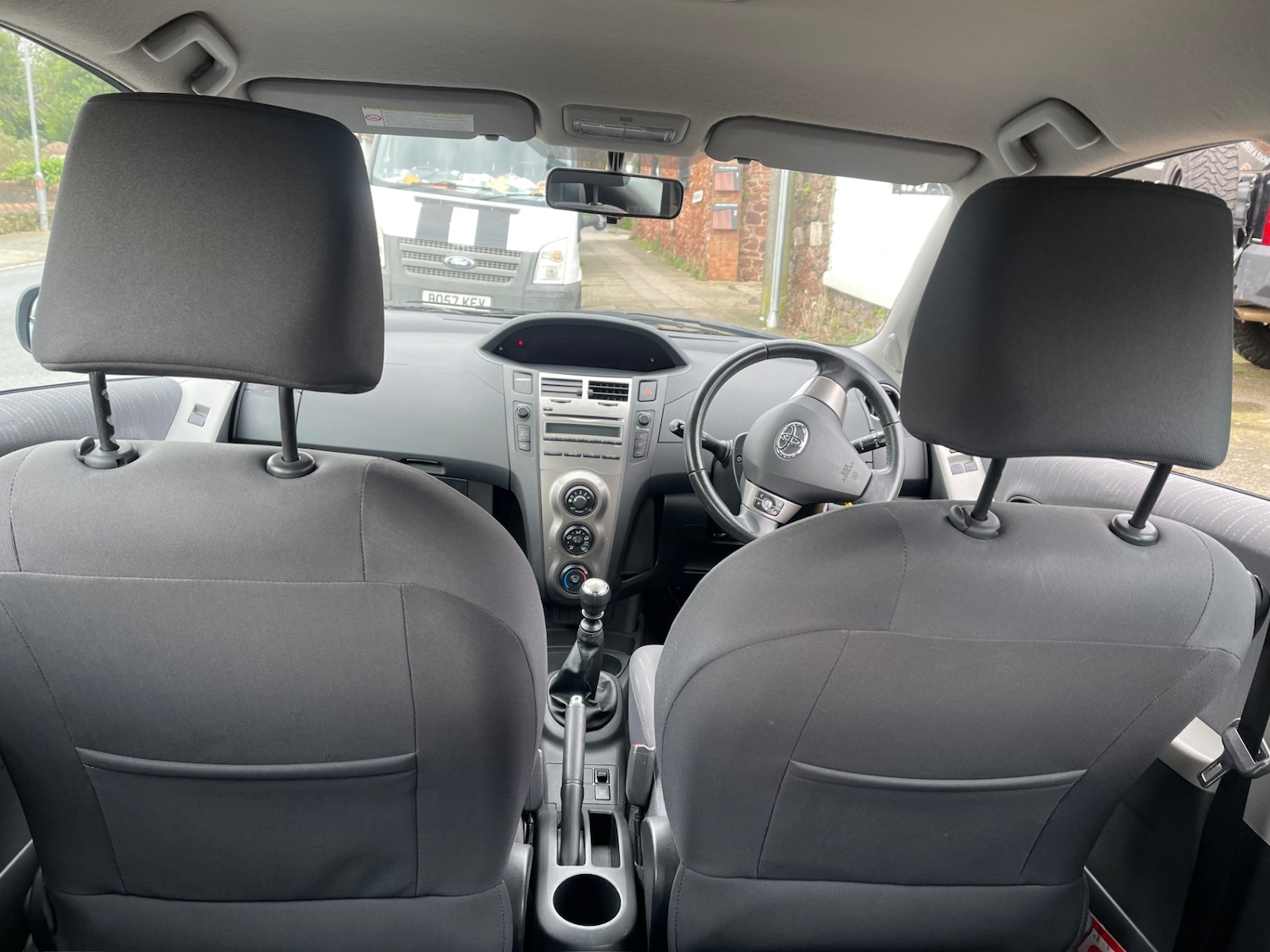 Used Toyota Yaris 2009 for sale - 76796761: Photo 12