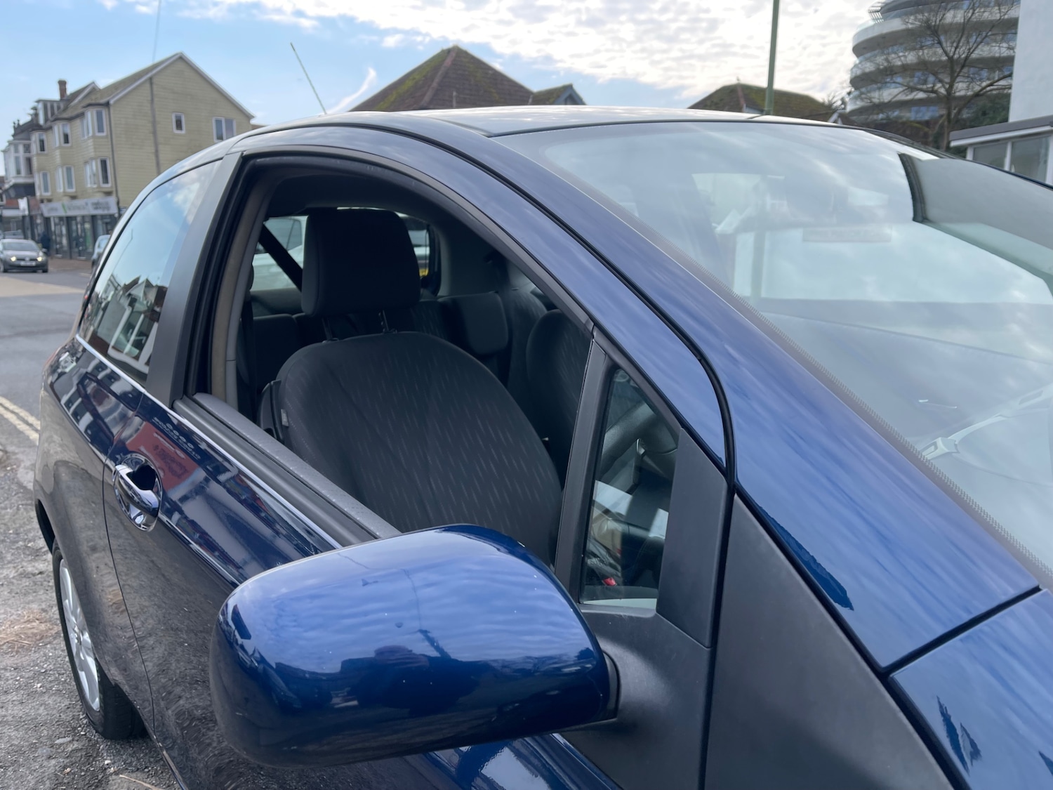 Used Toyota Yaris 2009 for sale - 76796761: Photo 18