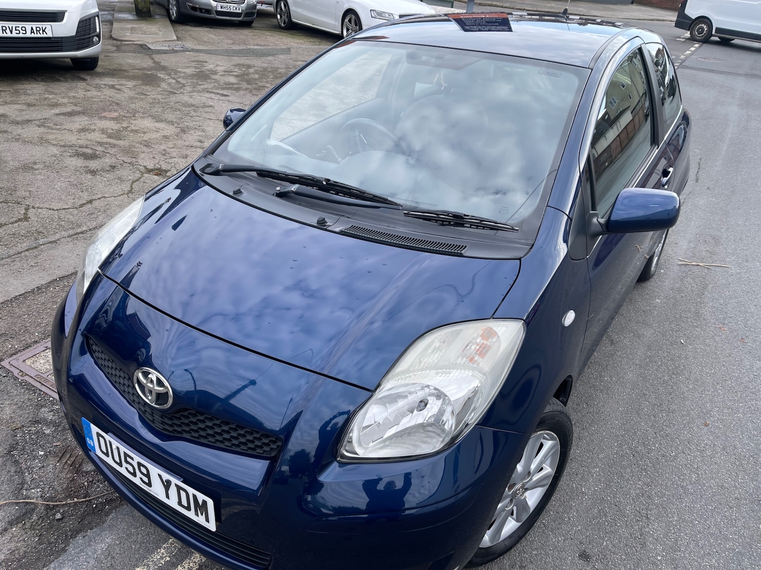 Used Toyota Yaris 2009 for sale - 76796761: Photo 24