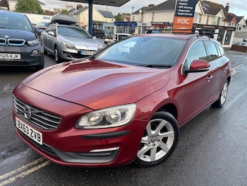 Used Volvo V60 2013 for sale - 77258819: Photo