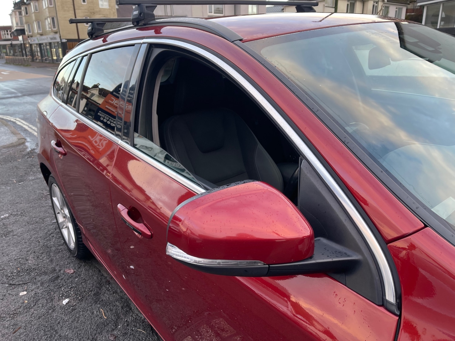 Used Volvo V60 2013 for sale - 77258819: Photo 28