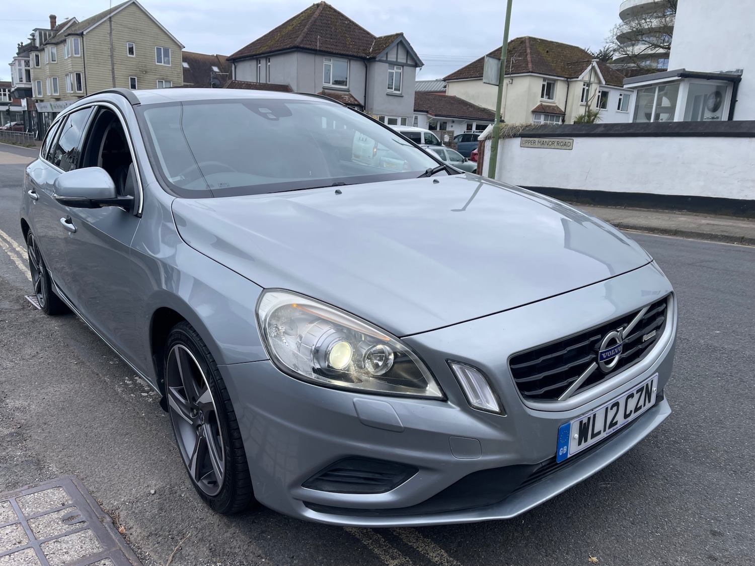 Used Volvo V60 2012 for sale - 77888960: Photo 5