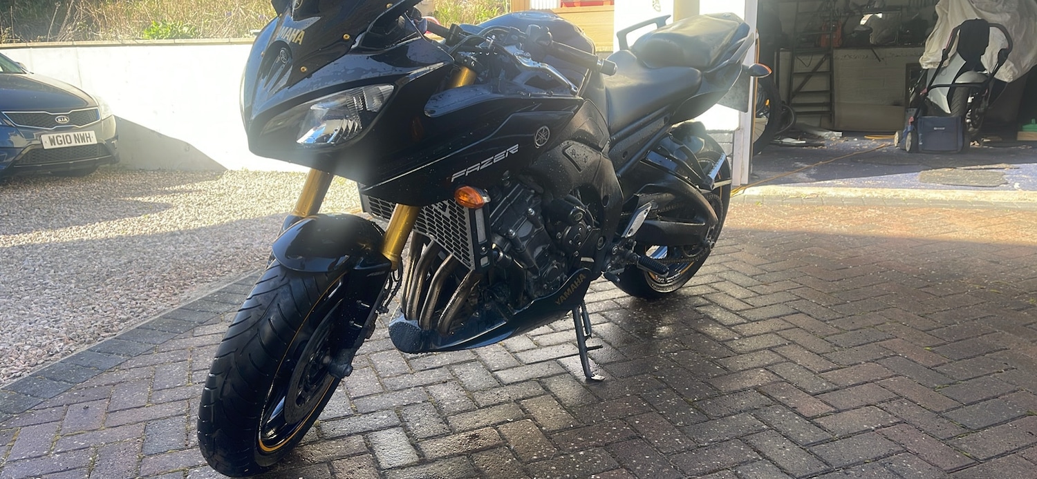 Yamaha FAZER