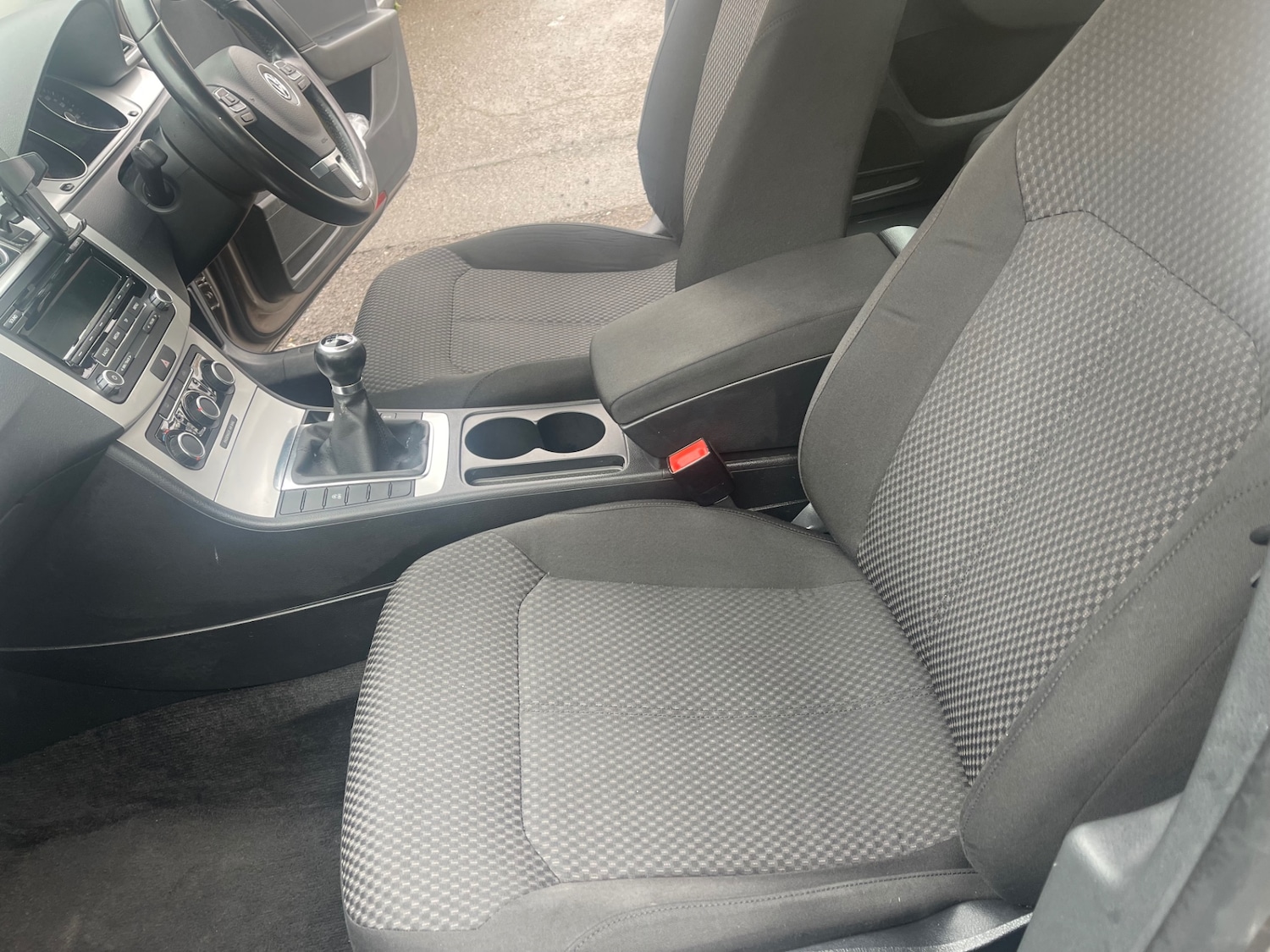 Used Volkswagen Passat 2011 for sale - 77557252: Photo 14