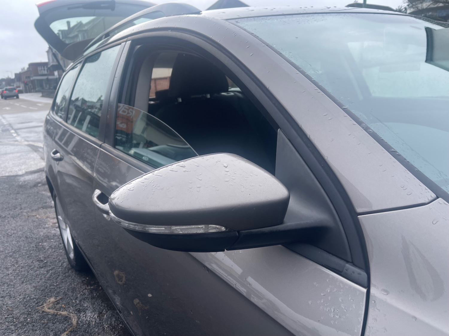 Used Volkswagen Passat 2011 for sale - 77557252: Photo 27