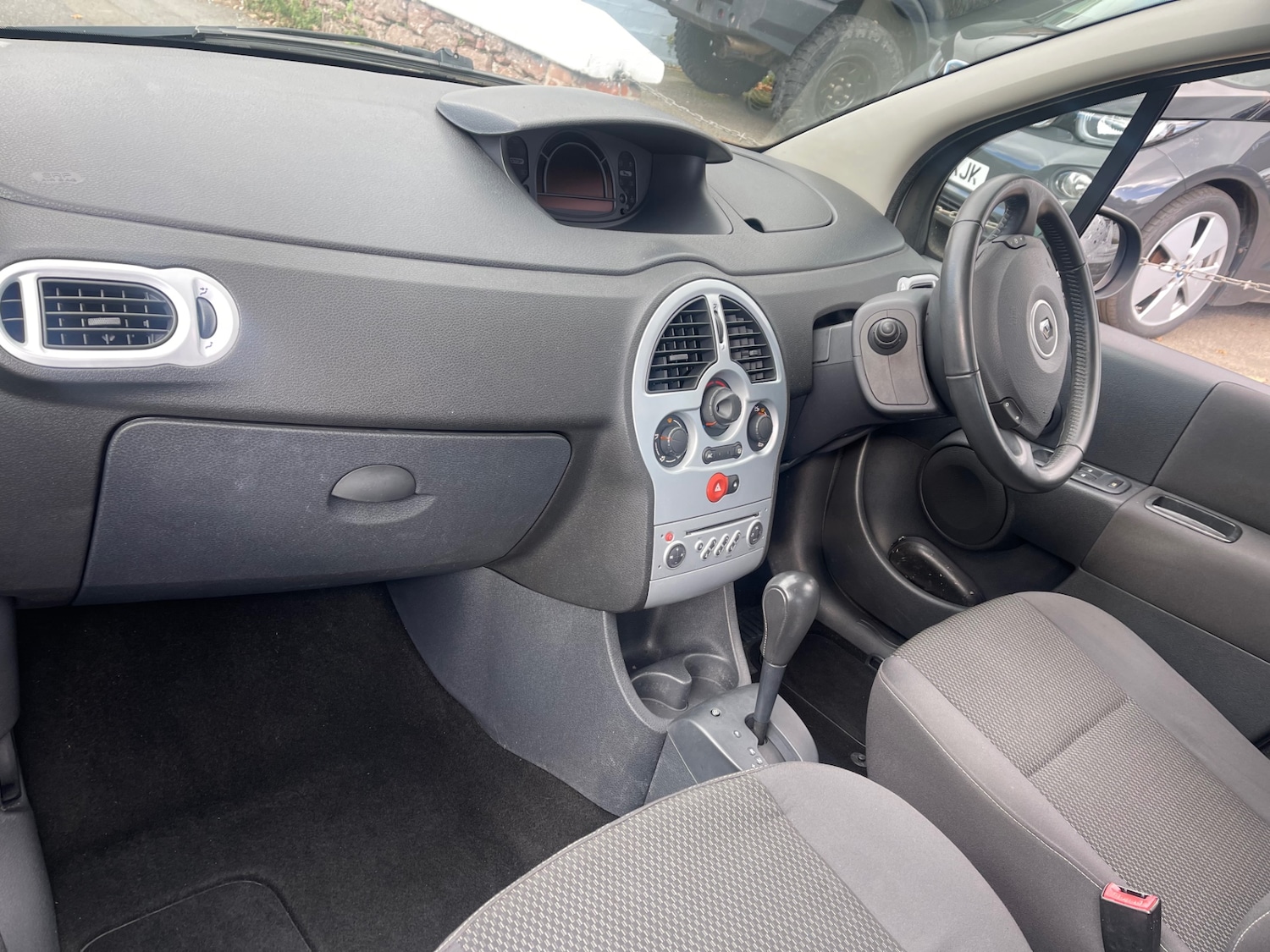 Used Renault Grand Modus 2011 for sale - 76355003: Photo 12