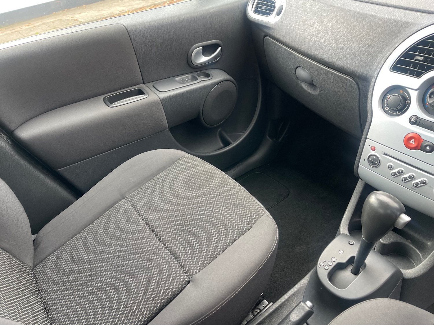 Used Renault Grand Modus 2011 for sale - 76355003: Photo 19