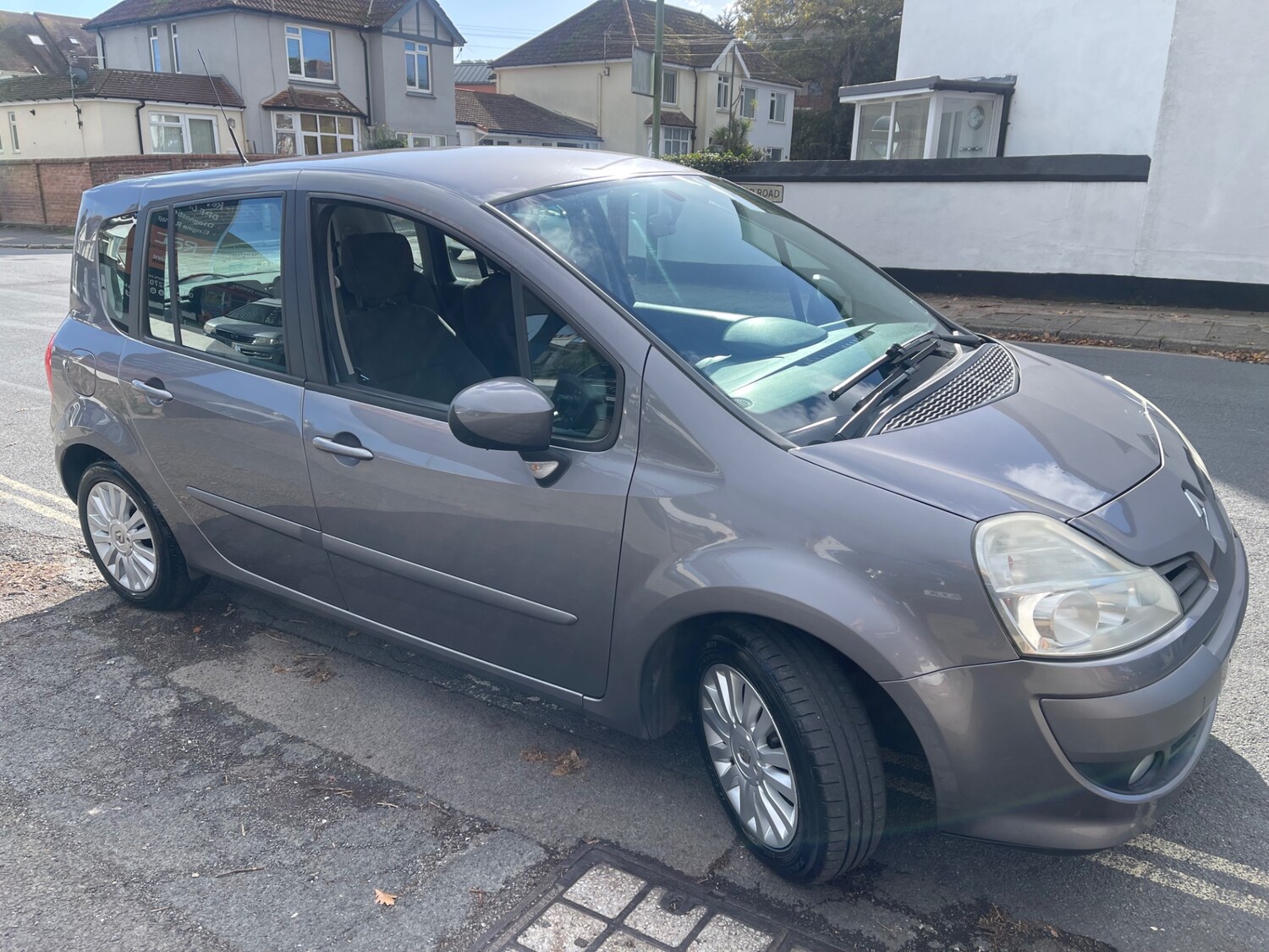 Used Renault Grand Modus 2011 for sale - 76355003: Photo 6
