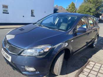 Used Kia Ceed 2010 for sale - 73802930: Photo