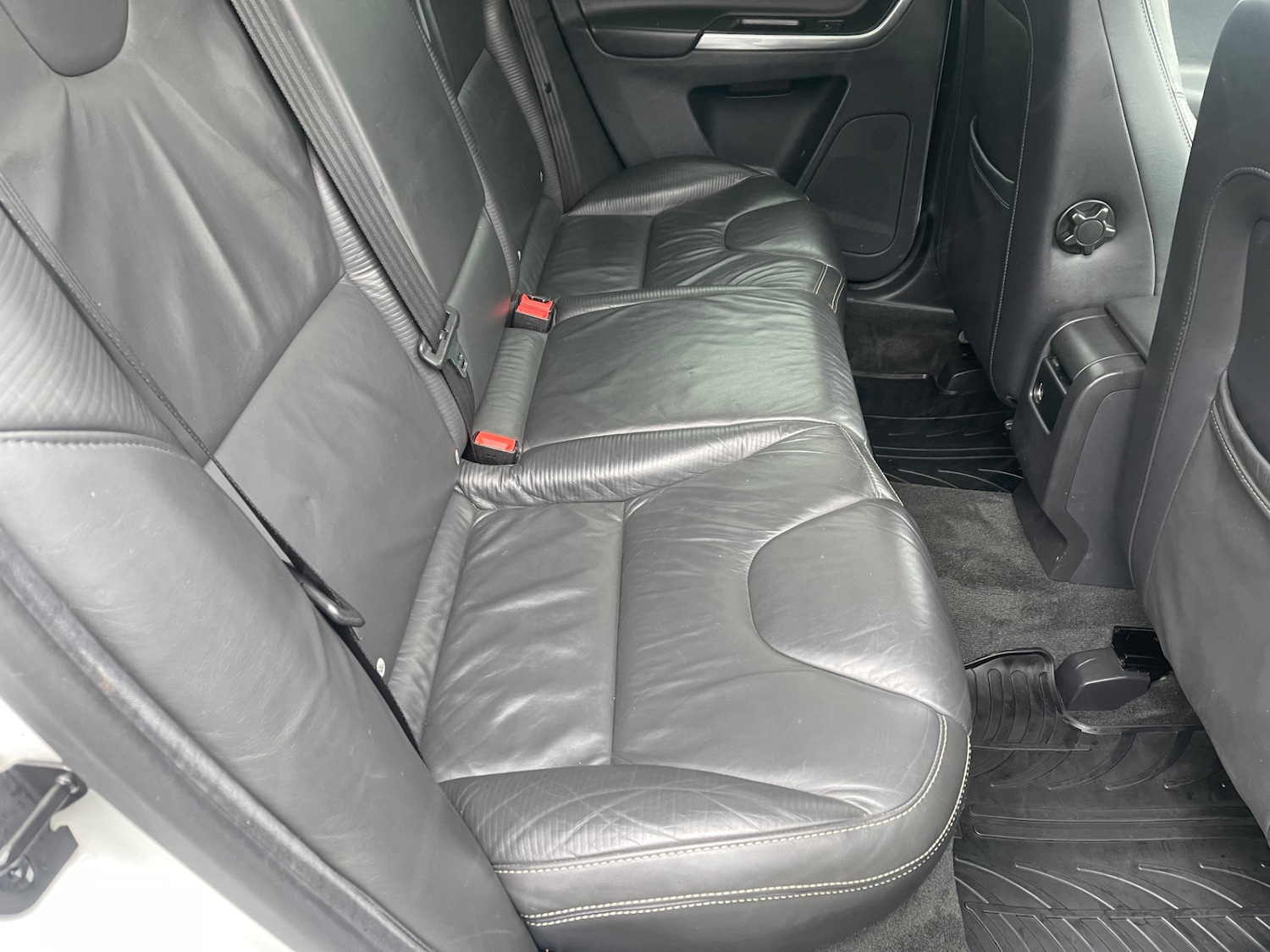 Used Volvo XC60 2012 for sale - 77562572: Photo 8