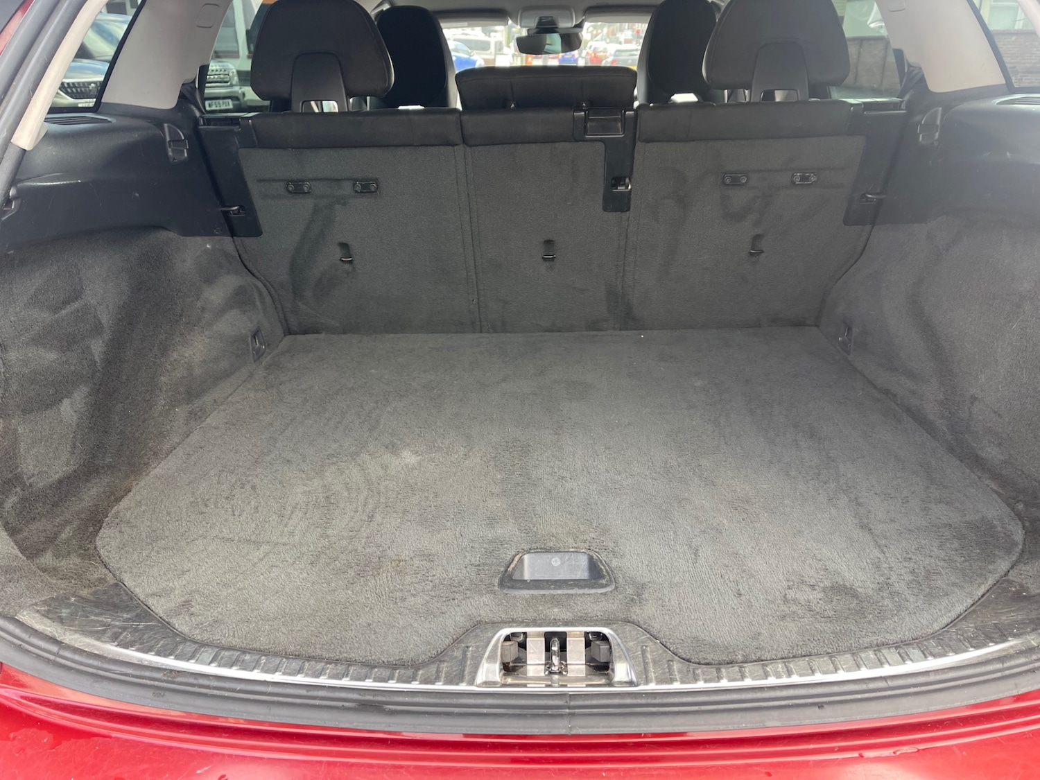 Used Volvo V60 2015 for sale - 76682689: Photo 13