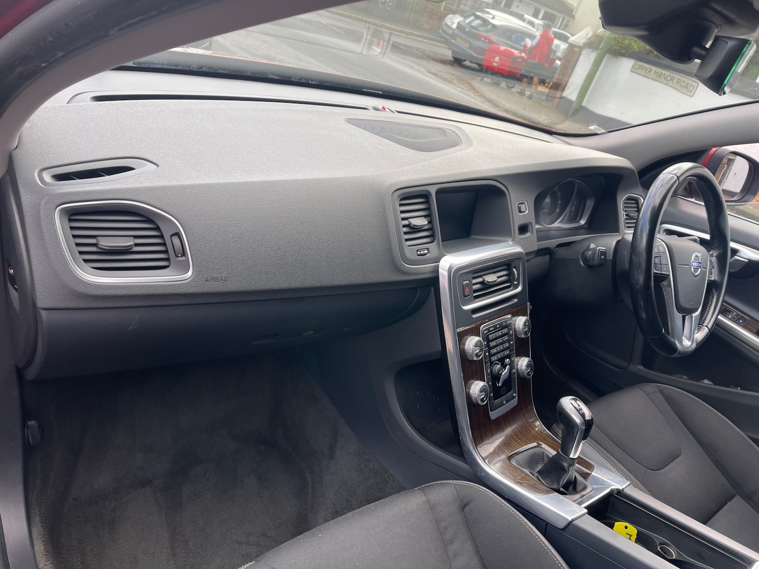 Used Volvo V60 2015 for sale - 76682689: Photo 14