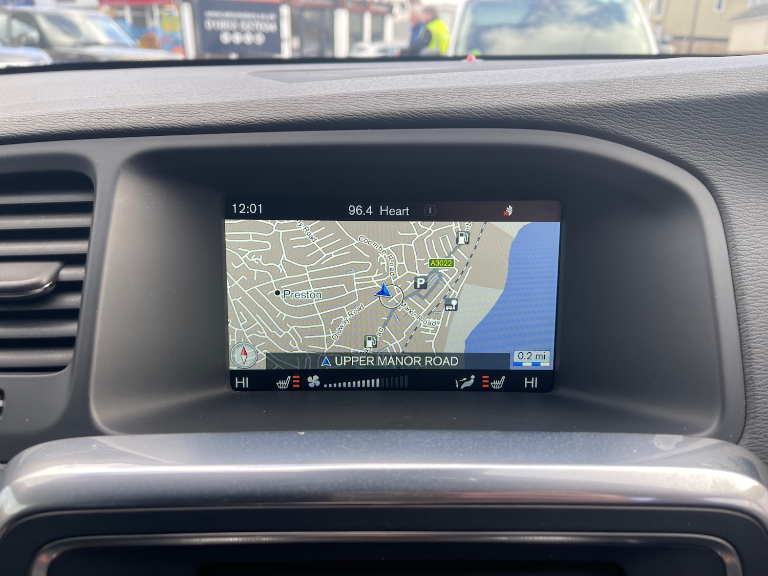 Used Volvo V60 2015 for sale - 76682689: Photo 22