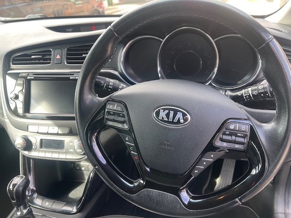 Used Kia Ceed 2013 for sale - 76046993: Photo 17