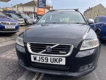 Used Volvo V50 2009 for sale - 76437329: Photo