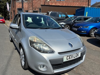 Used Renault Clio 2011 for sale - 79469554: Photo