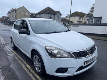 Used Kia Ceed 2010 for sale - 78144287: Photo