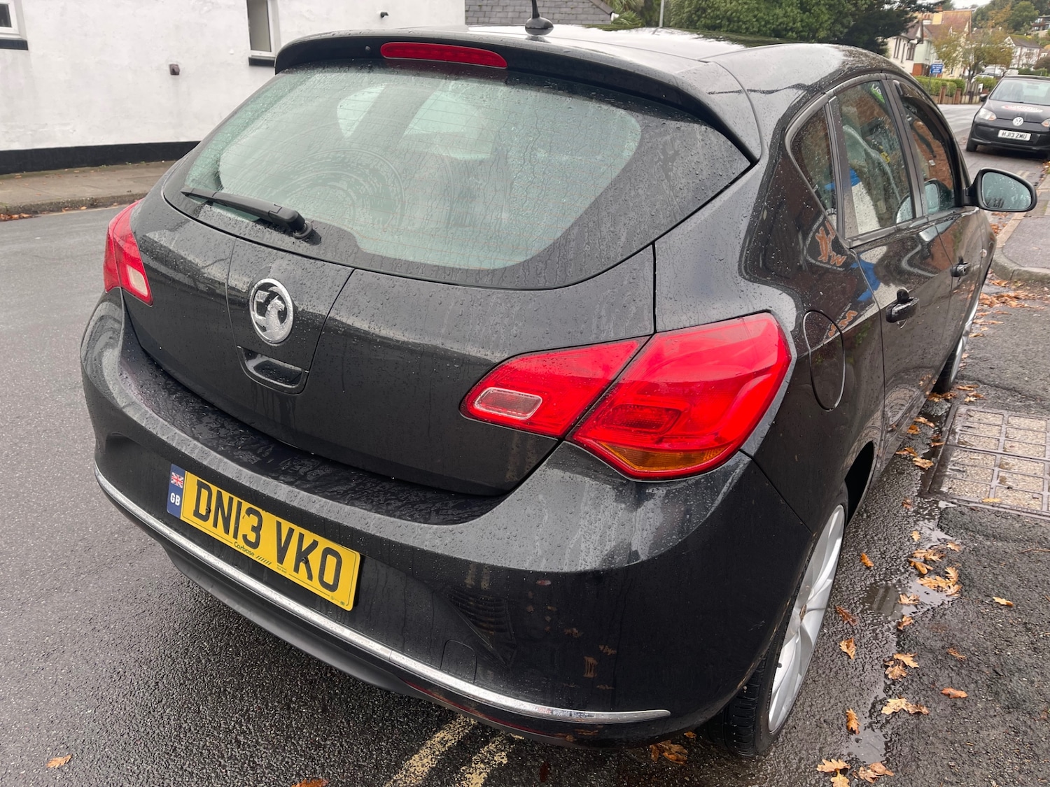 Used Vauxhall Astra 2013 for sale - 76650300: Photo 2