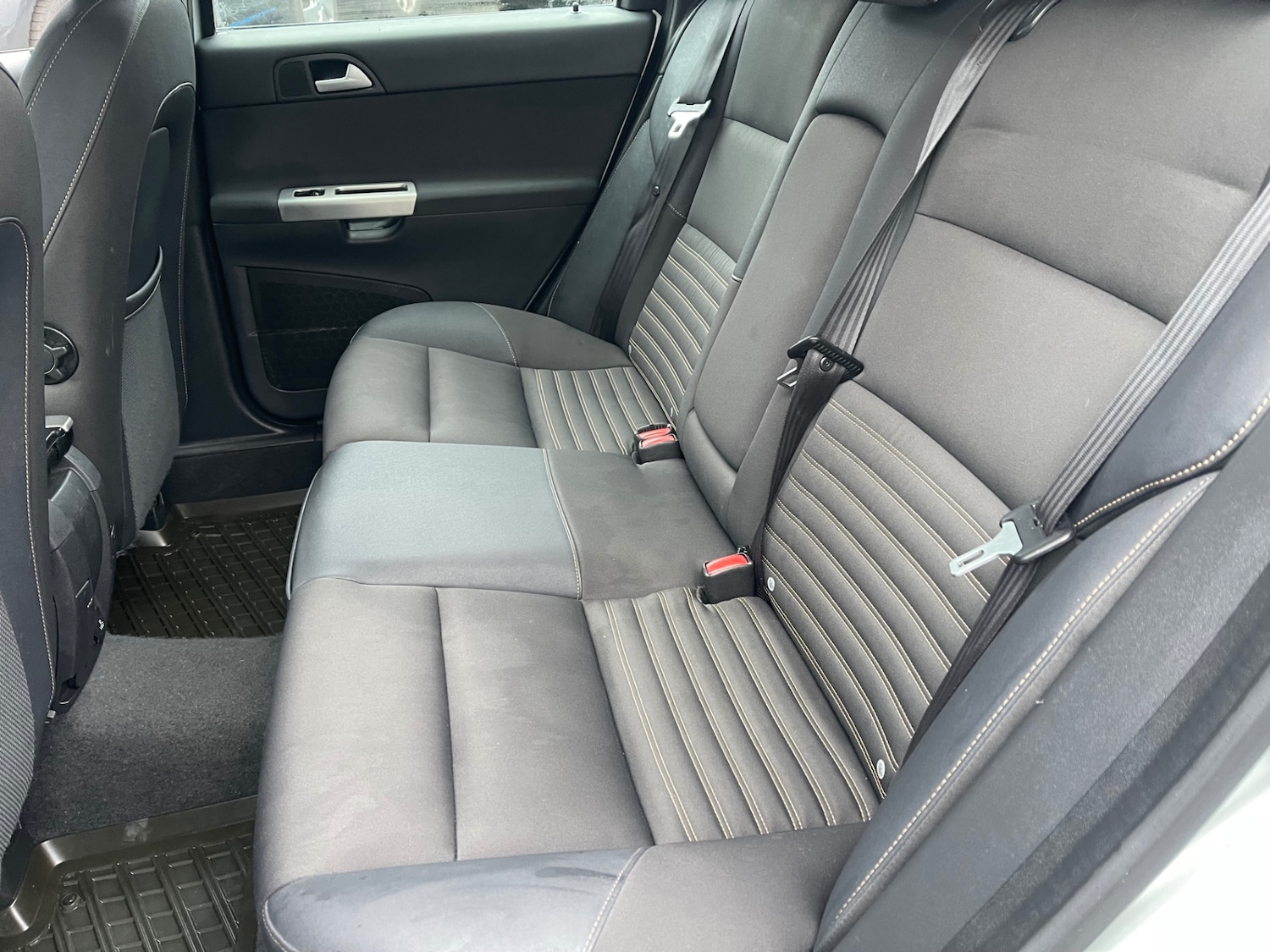 Used Volvo V50 2009 for sale - 77207229: Photo 11