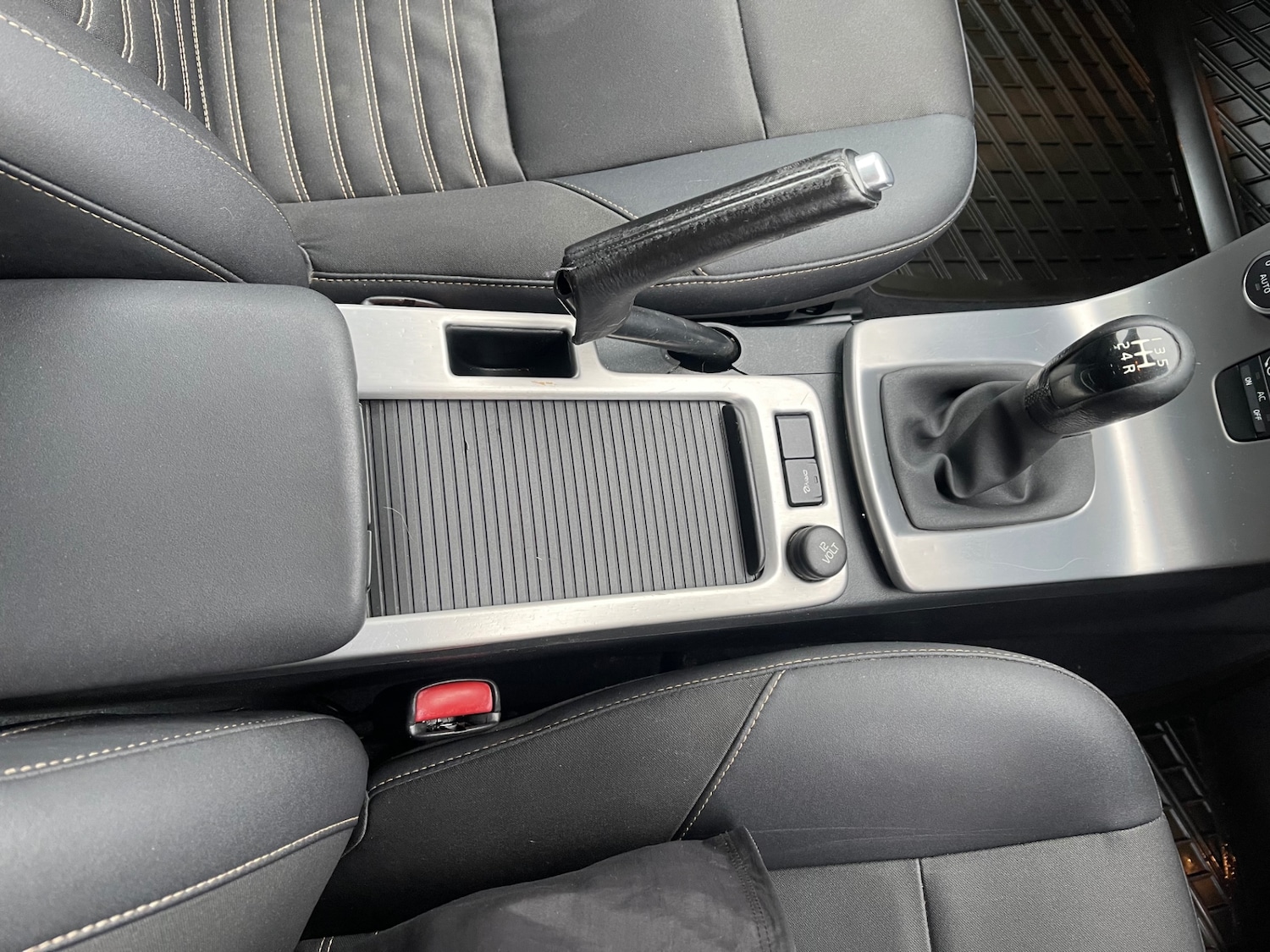 Used Volvo V50 2009 for sale - 77207229: Photo 17