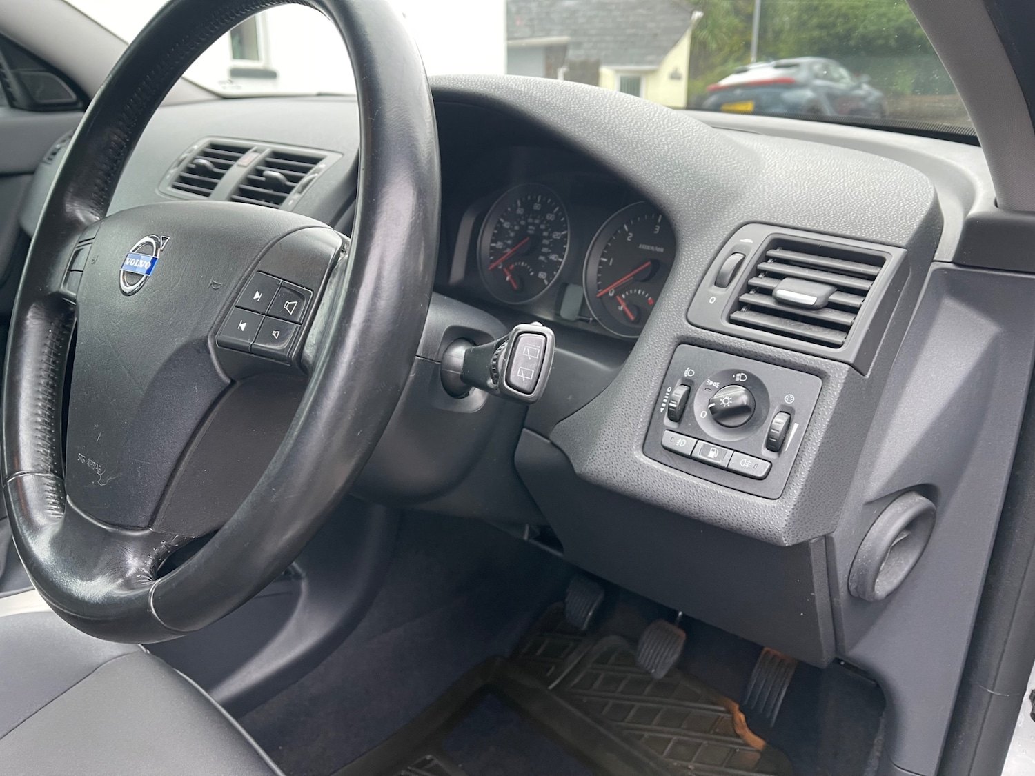 Used Volvo V50 2009 for sale - 77207229: Photo 21