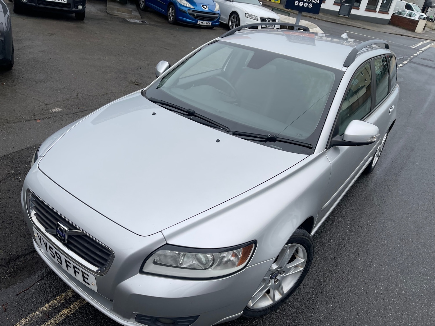 Used Volvo V50 2009 for sale - 77207229: Photo 30