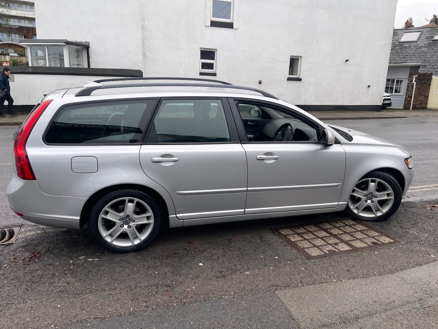Used Volvo V50 2009 for sale - 77207229: Photo 6