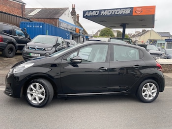 Used Peugeot 208 2016 for sale - 78571942: Photo