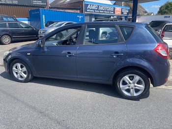 Used Kia Ceed 2011 for sale - 75271564: Photo