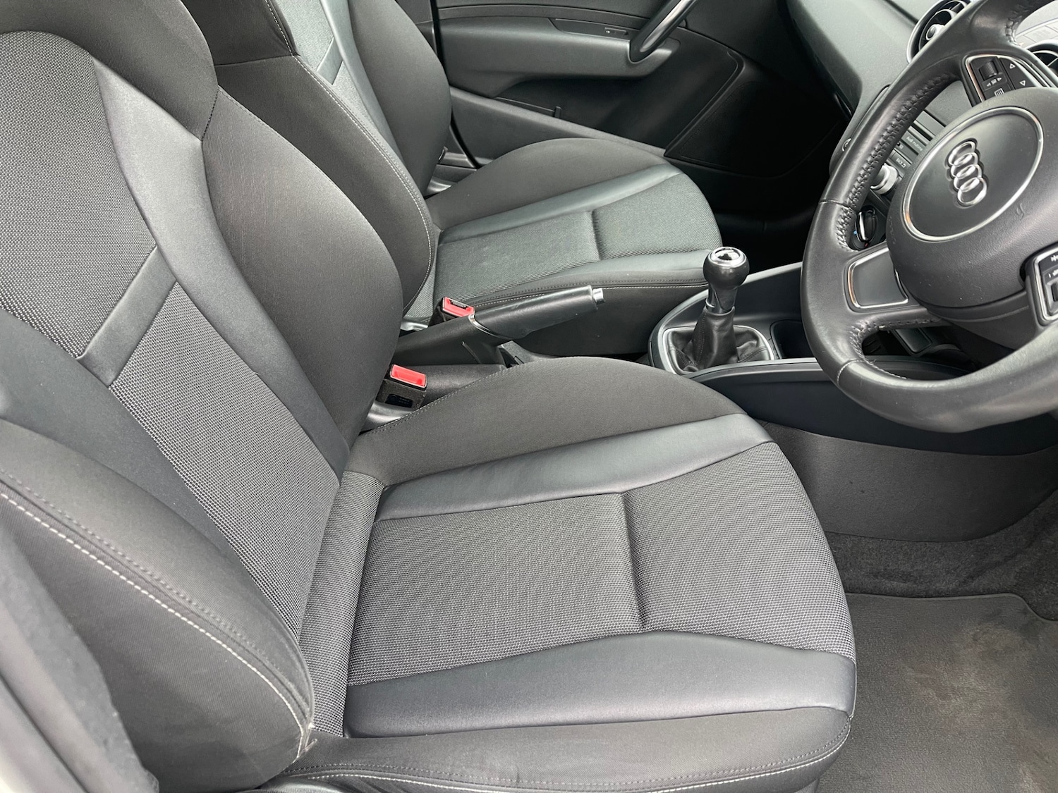 Used Audi A1 2013 for sale - 77570283: Photo 8