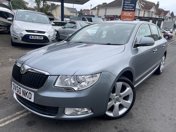 Used Skoda Superb 2010 for sale - 73894688: Photo 1