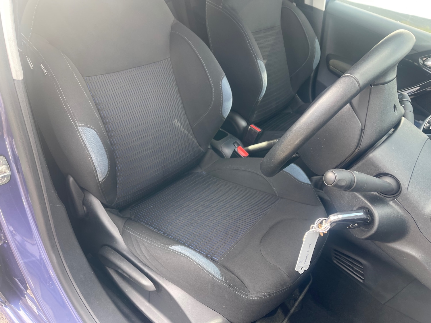 Used Peugeot 208 2014 for sale - 77791510: Photo 10