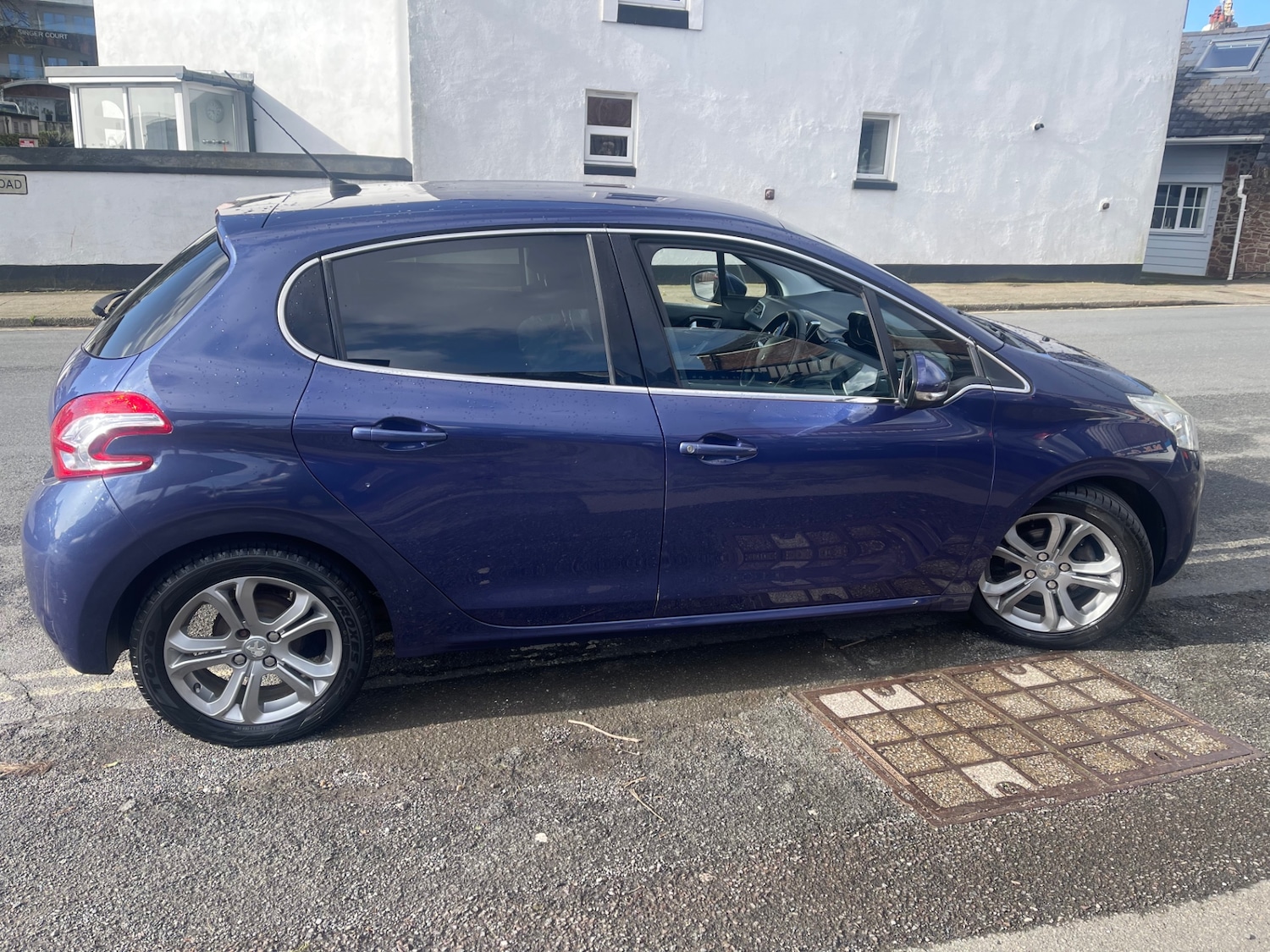 Used Peugeot 208 2014 for sale - 77791510: Photo 6