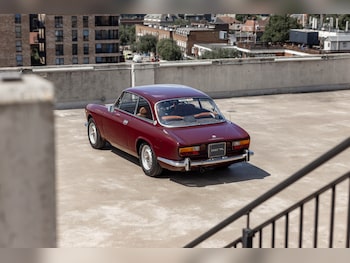 Used Alfa Romeo GTV 1973 for sale - 75241549: Photo