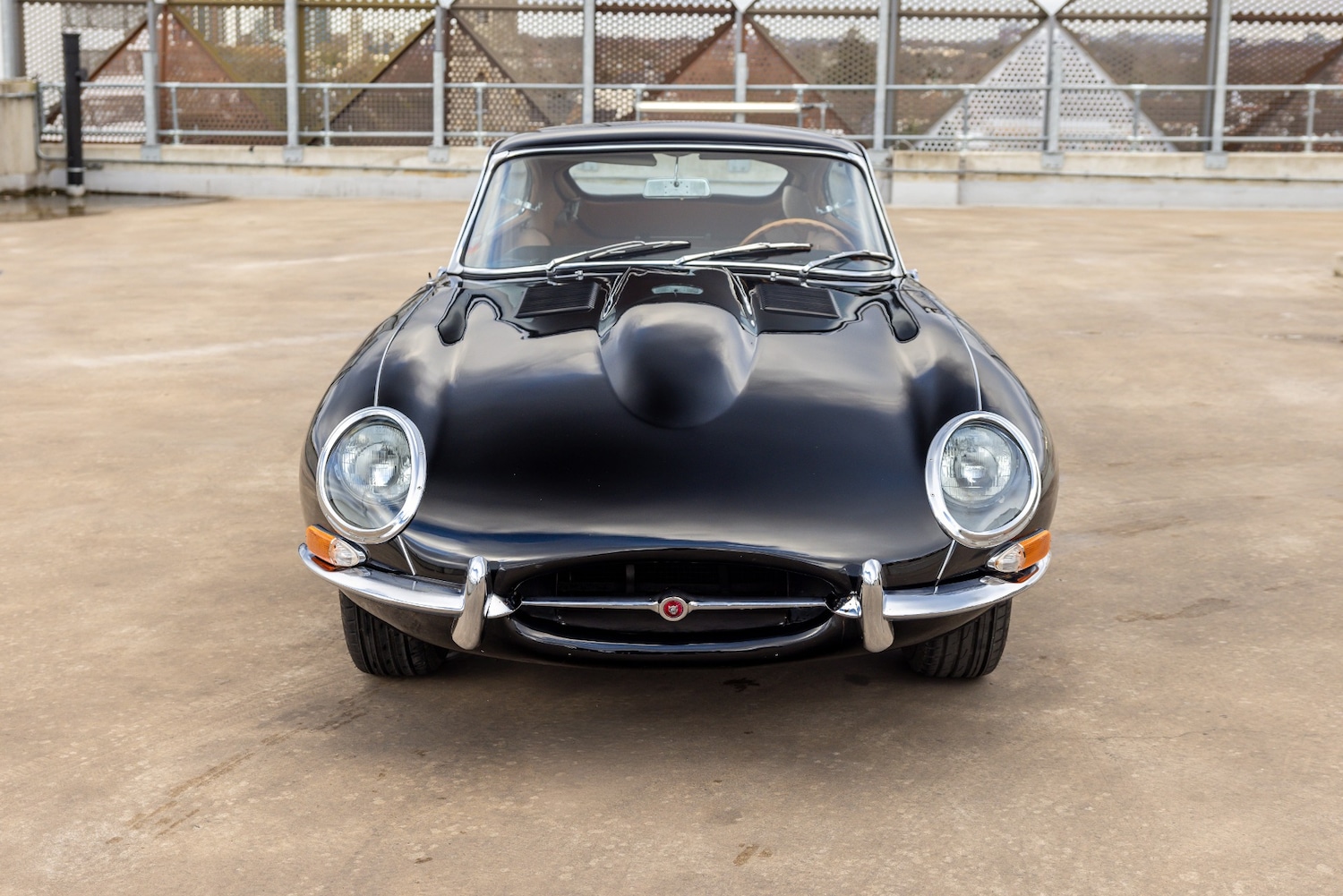 Used Jaguar E-Type for sale - 77251004: Photo 2