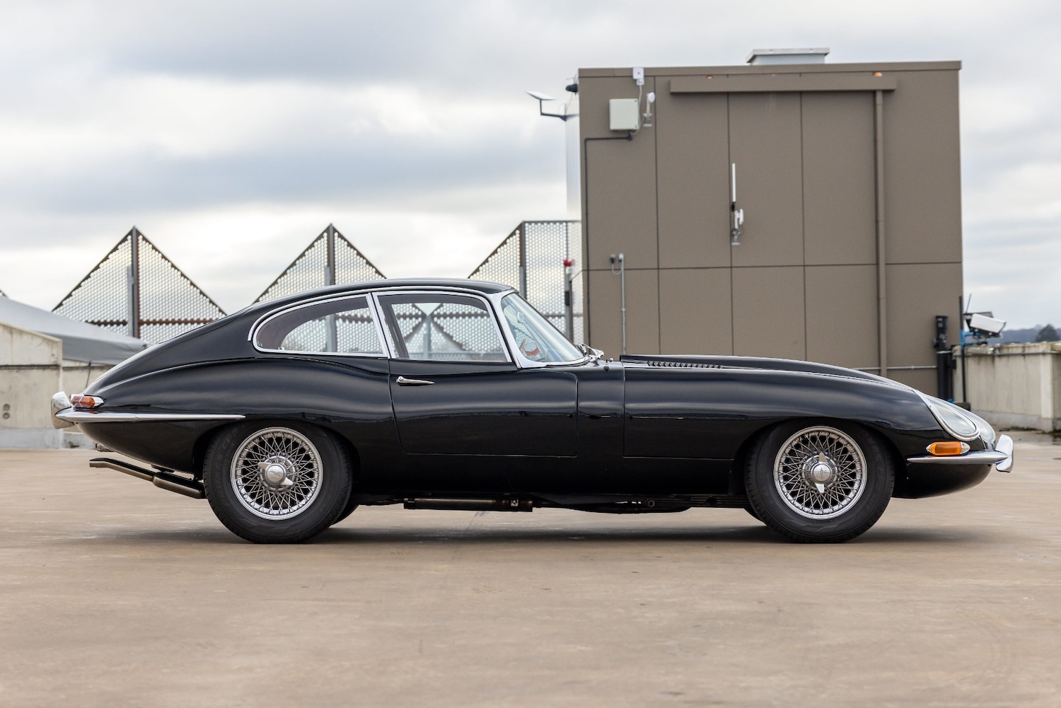 Used Jaguar E-Type for sale - 77251004: Photo 3