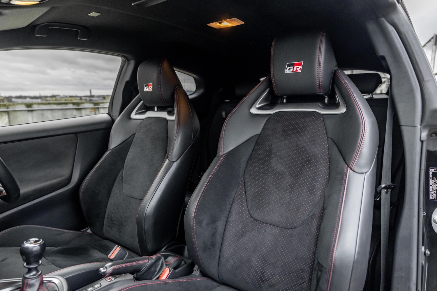 Used Toyota Yaris 2022 for sale - 76738807: Photo 11