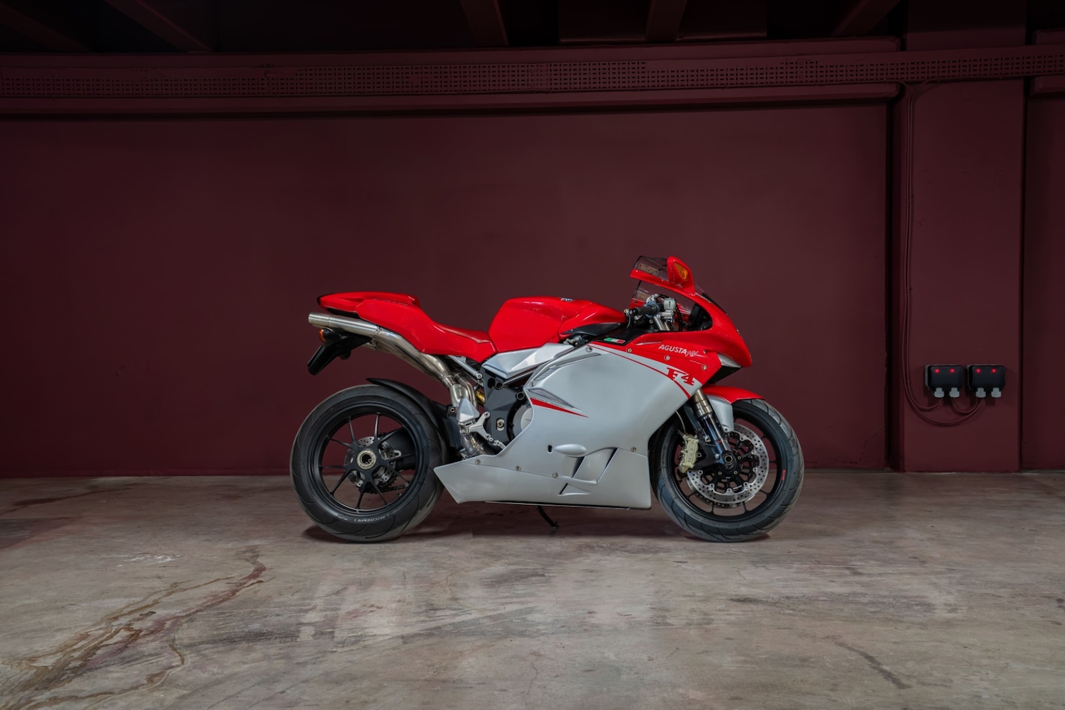 Used MV Agusta F4 2000 for sale - 78594804: Photo 2