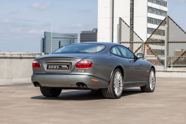 Used Jaguar XKR 2004 for sale - 74971780: Photo 7