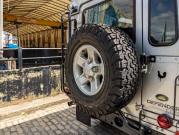 Used Land Rover Defender 110 2003 for sale - 74648524: Photo