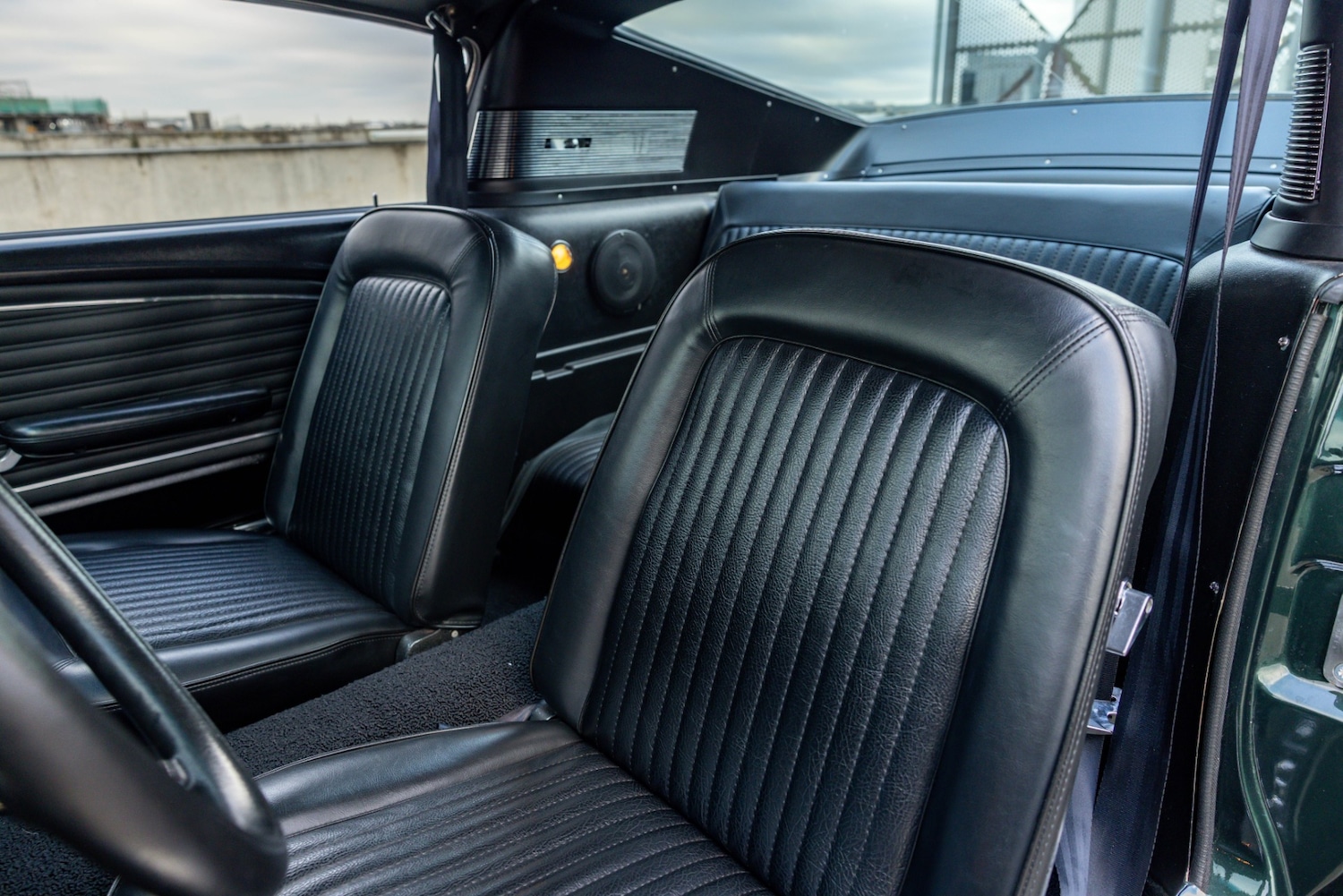 Used Ford Mustang 2018 for sale - 77282813: Photo 11