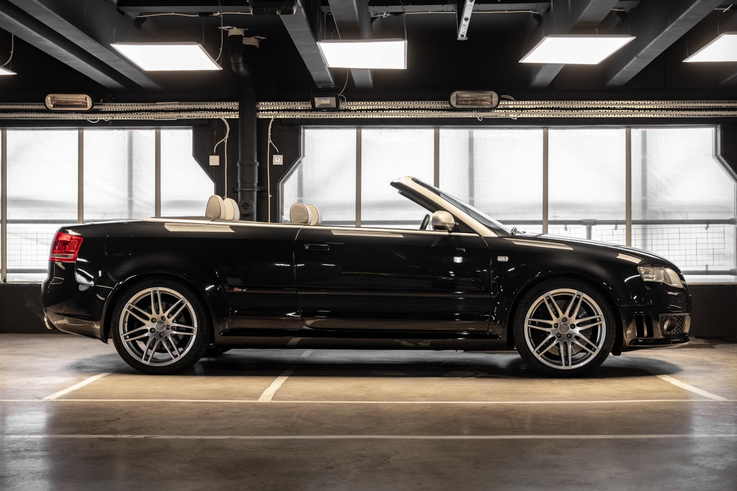 Used Audi RS4 2007 for sale - 76555295: Photo 6