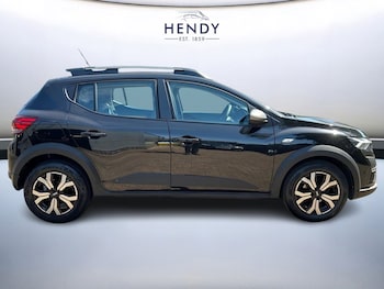 Used Dacia Sandero Stepway 2023 for sale - 79386656: Photo