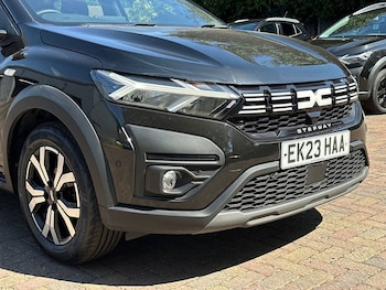 Used Dacia Sandero Stepway 2023 for sale - 79386656: Photo