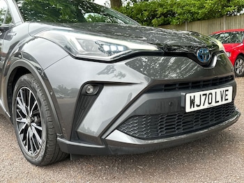 Used Toyota C-HR 2020 for sale - 79198875: Photo