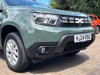 Used Dacia Duster 2024 for sale - 79199747: Photo