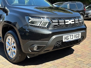 Used Dacia Duster 2023 for sale - 79471283: Photo