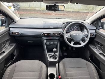 Used Dacia Sandero Stepway 2023 for sale - 79199798: Photo