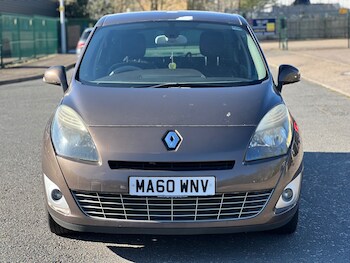 Used Renault Grand Scenic 2010 for sale - 78840835: Photo