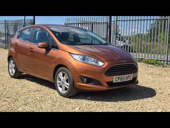 2015 (65) - 1.25 82 Zetec 5dr